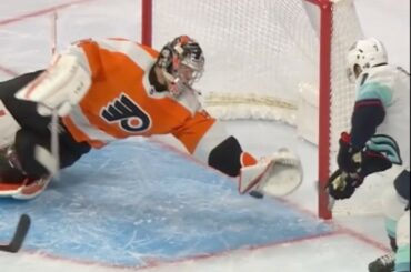 CAHTAH HAHT !  #NHLFaceOff...