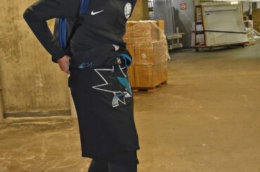 Toujours en train de représenter #NHLFaceOff...