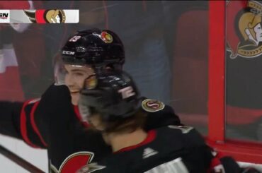 Mon Dieu, @drakebatherson9 a-t-il déjà déchiré ça...