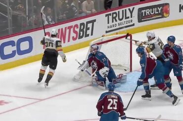 Chandler Stephenson saute par-dessus celui-là.  : @espn...