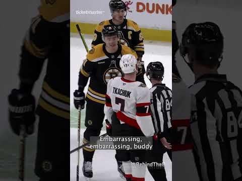 Brady se fait gazouiller… saison régulière. Micro chaud.