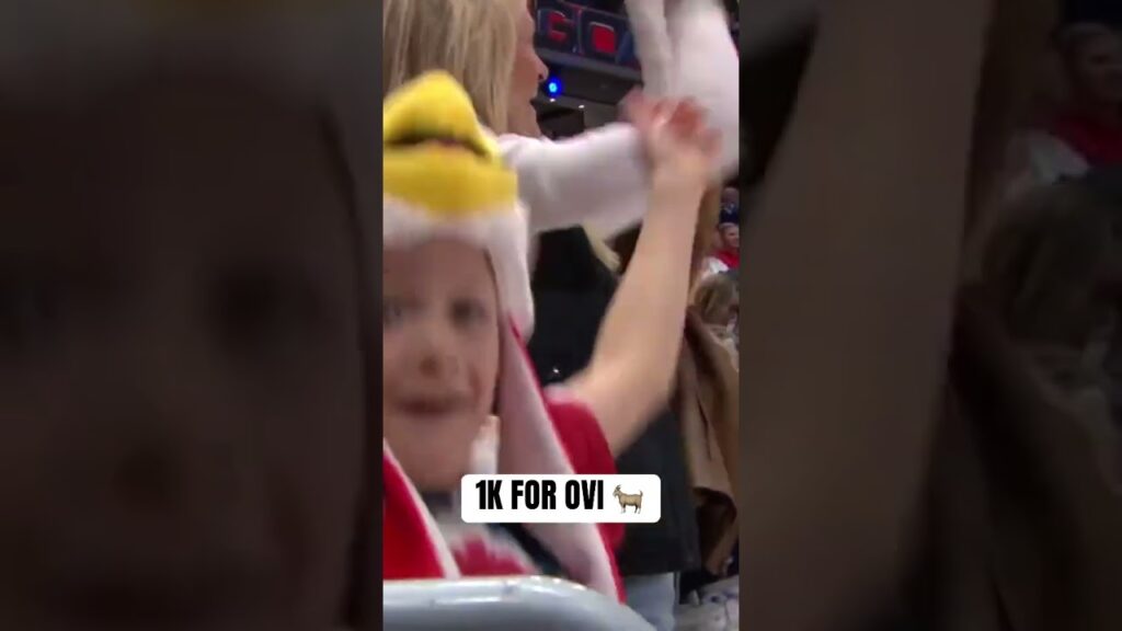 1000 buts en saison régulière + séries éliminatoires pour Alex Ovechkin 👏