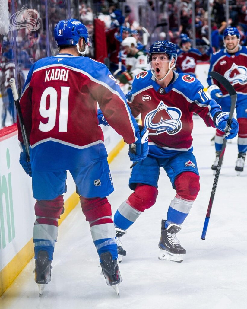 L&rsquo;Avalanche a établi un record de franchise pour le plus grand nombre de buts dans un match éliminatoire (9)